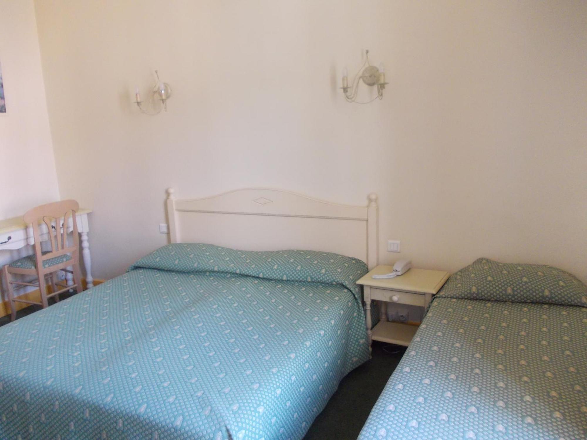 Hotel Marcellin Beaulieu-sur-Mer Room photo