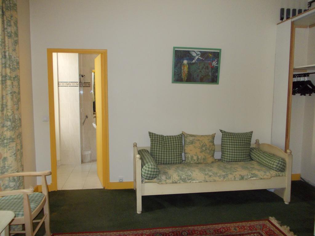 Hotel Marcellin Beaulieu-sur-Mer Room photo